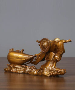 Tượng Di Lặc kéo tiền vàng trang trí