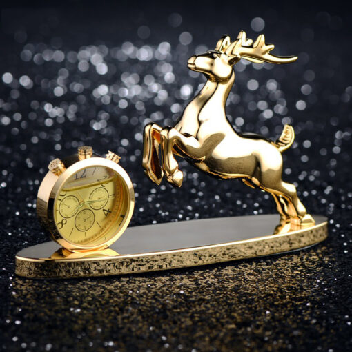 tuong-ngua-de-tren-oto 8