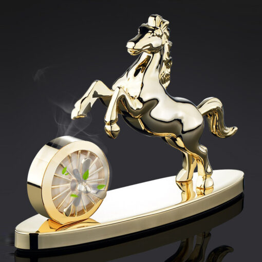 Tượng ngựa để trên xe oto Tượng ngựa để trên xe oto