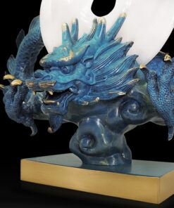 Tượng rồng ôm ngọc