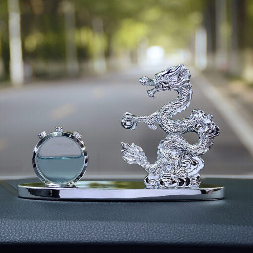 tuong-rong-vang-de-oto 5 Tượng rồng vàng trang trí oto