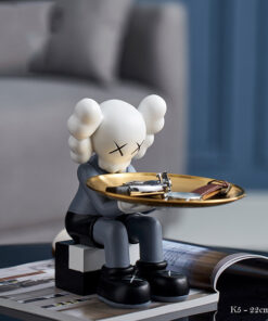 Mô hình gấu Kaws để bàn