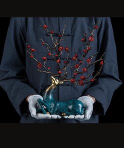 Tượng hươu nghệ thuật decor phòng khách