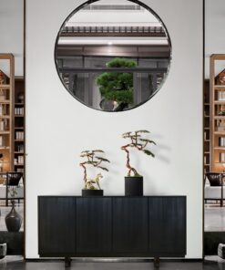 Cây tùng bằng đồng để bàn trang trí