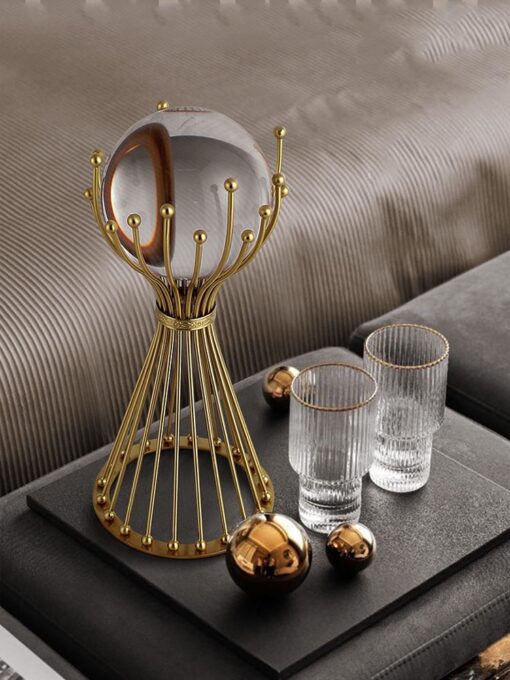 qua-cau-pha-le-sang-trong 5 Quả cầu pha lê để bàn sang trọng