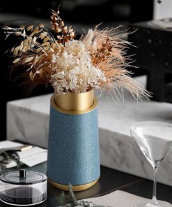 Bình cắm hoa khô trang trí