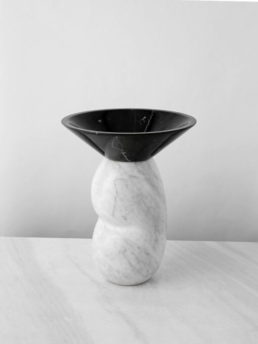 binh-hoa-bang-da-cam-thach 4 Bình hoa bằng đá cẩm thạch tự nhiên