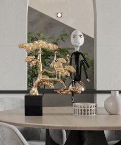 Decor tùng hạc trang trí kệ rượu