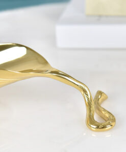 Giá rượu vang hình chiếc lá