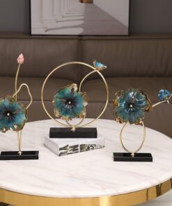 Decor lá sen bằng đồng trang trí