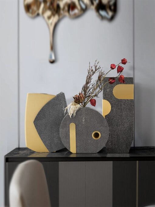 Lọ hoa trang trí sang trọng Lọ hoa trang trí sang trọng