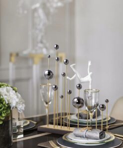 Mô hình trừu tượng bày kệ tủ