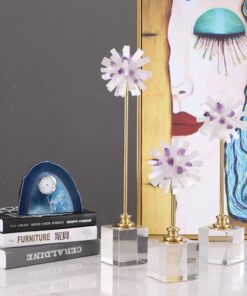 Quả cầu gắn đá pha lê tự nhiên