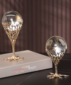 Quả cầu pha lê sáng tạo bày tủ rượu