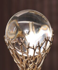 Quả cầu pha lê sáng tạo bày tủ rượu