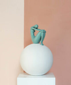 Tượng ôm bóng size lớn