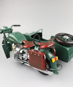 Mô hình xe 3 bánh cổ điển chữ Thập CD547