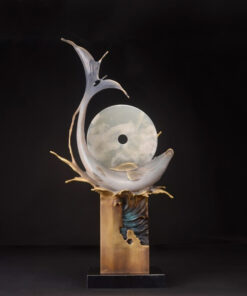 Tượng cá chép ôm đồng điếu