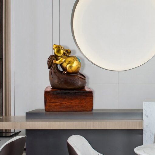 tuong-chuot-om-tui-tien 1 (2) Tượng chuột ôm túi tiền