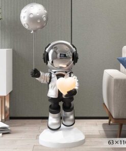 tuong phi hanh gia mau bac om trai tim dep