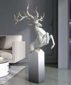 Tượng hươu để sàn