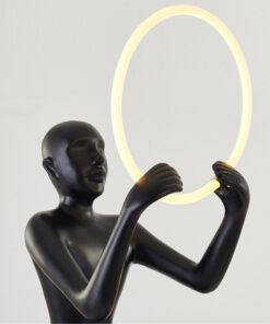 Tượng nghệ thuật điêu khắc cầm đèn