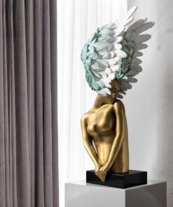 Tượng nữ thần ngoảnh mặt