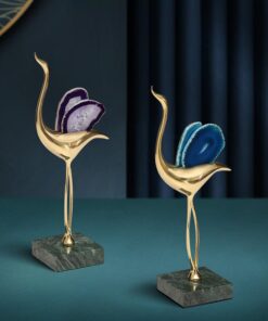 Mẫu chim hạc bằng đồng cánh đá