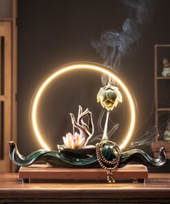 Thác khói trầm hương bàn tay Phật Kích thước: D44cm x R13cm x C33cm Chất liệu: gốm + gỗ