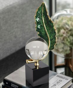 Decor quả cầu pha lê trong suốt