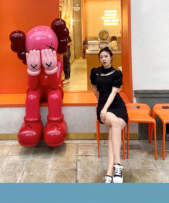 mo-hinh-gau-kaws-che-mat