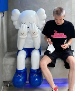 mo-hinh-gau-kaws-che-mat