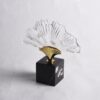 Mô hình lá bạch quả bằng thủy tinh
