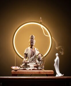 Thác khói trầm hương Phật Quan Âm cầm kinh