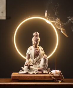 Thác khói trầm hương Phật Quan Âm cầm kinh