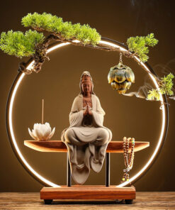 Thác khói xông trầm hương Quan Âm Bồ Tát