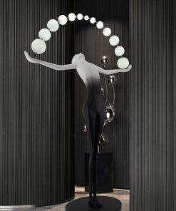 Tượng nghệ thuật giữ đèn