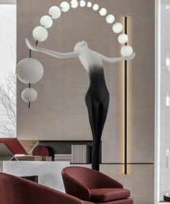 Tượng nghệ thuật giữ đèn