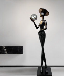 Tượng đèn cô gái