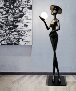 Tượng đèn cô gái