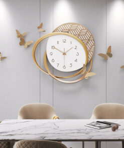 Đồng hồ treo tường