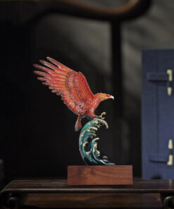 Tượng đại bàng lửa