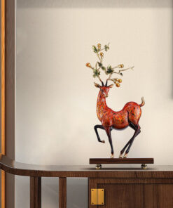 Tượng hươu may mắn