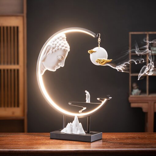 thac-khoi-tram-huong-mat-phat 2 Thác khói trầm hương mặt Phật