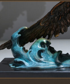 Chất liệu Tượng đại bàng tung cánh giữa biển khơi để bàn đẹp