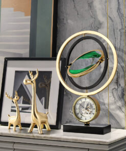 Đồng hồ để bàn kết hợp tranh cát