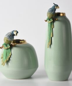 Bình hoa gốm sứ gắn chim vẹt