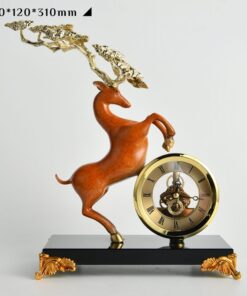 Đồng hồ hươu để bàn phòng khách