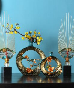 Mô hình con công nghệ thuật để bàn