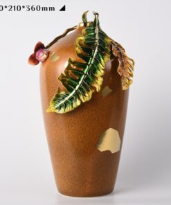 Bình căm hoa bằng gốm phong cách Vintage